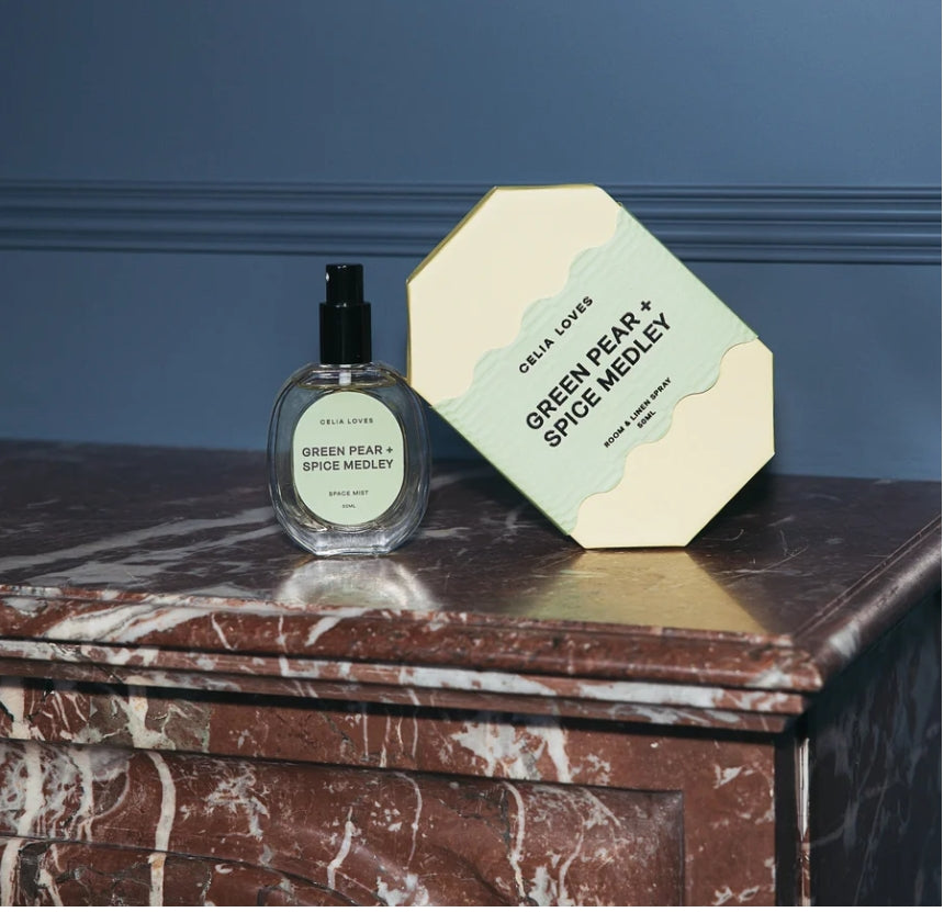 Celia Loves Green Pear & Spice Medley - Room Spray