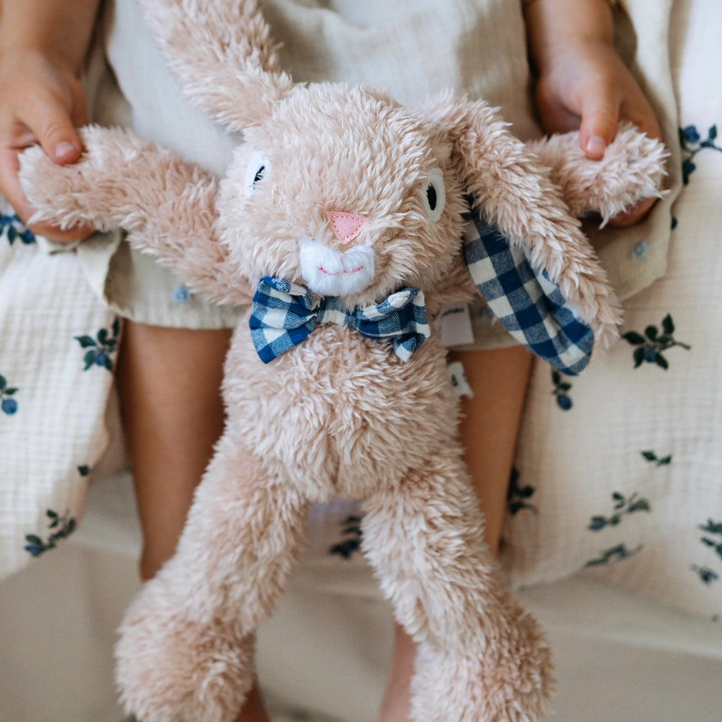 Louis Rabbit Medium